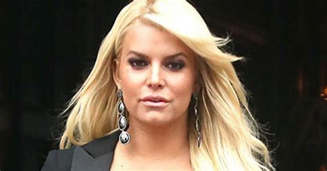 jessica simpson nip|Jessica Simpson Defends Her Nipples In Epic .